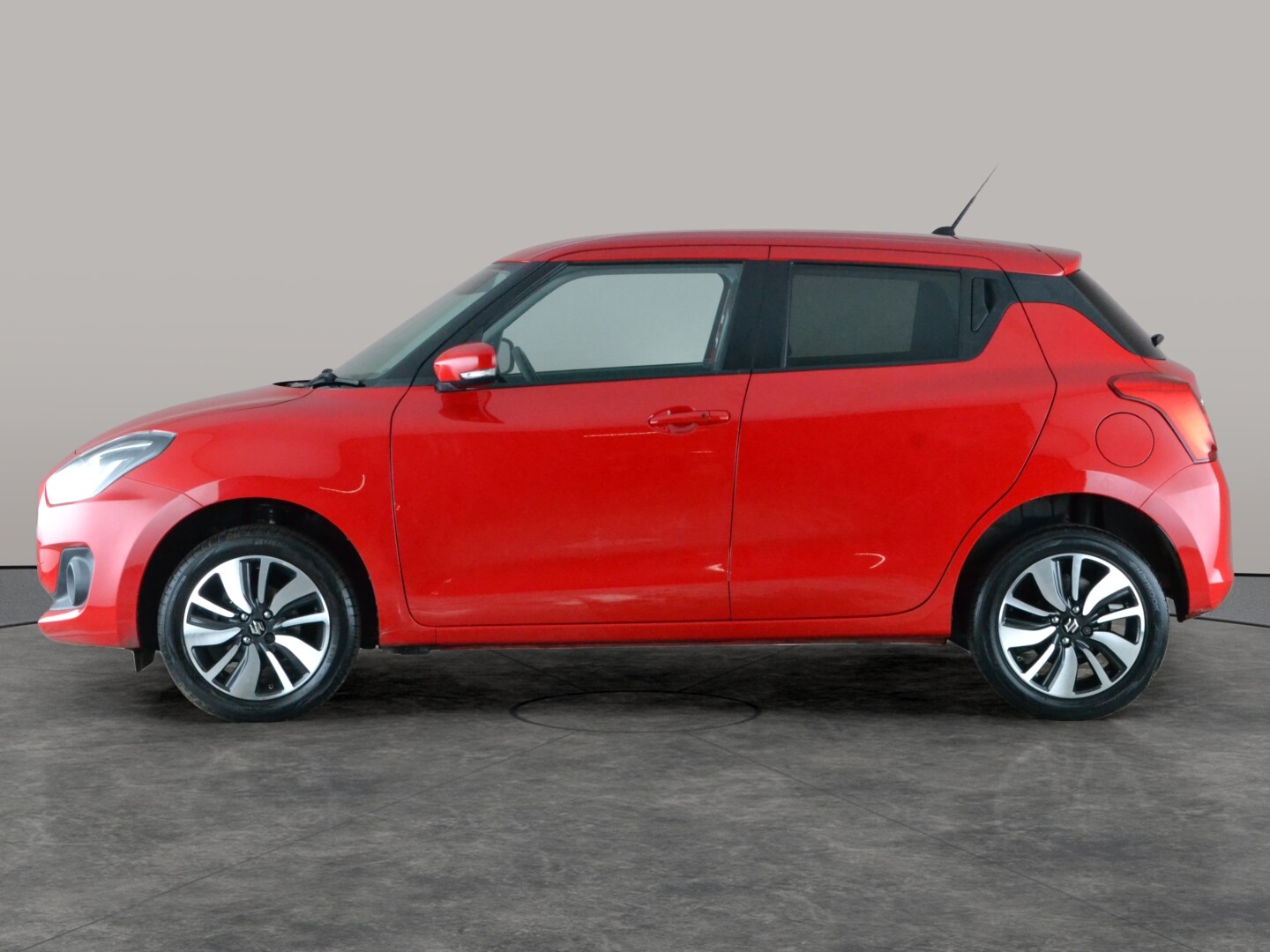 Used Suzuki Swift 2019 for sale - 77663154: Photo 13