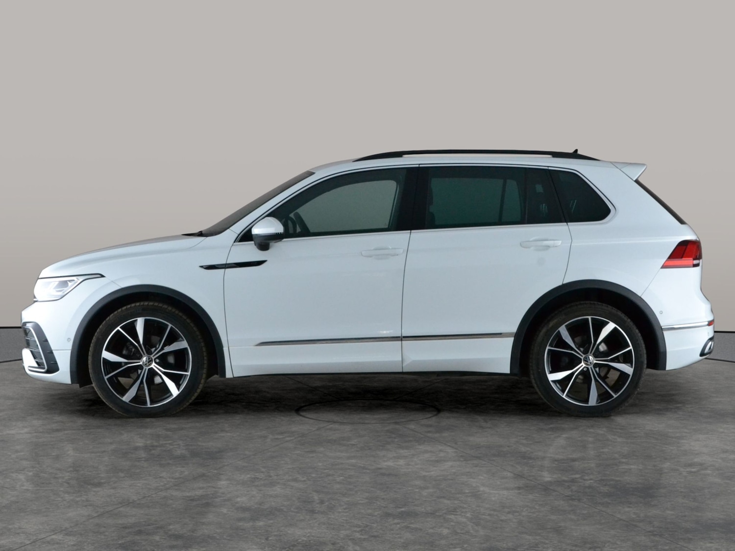 Used Volkswagen Tiguan 2023 for sale - 78180653: Photo 13