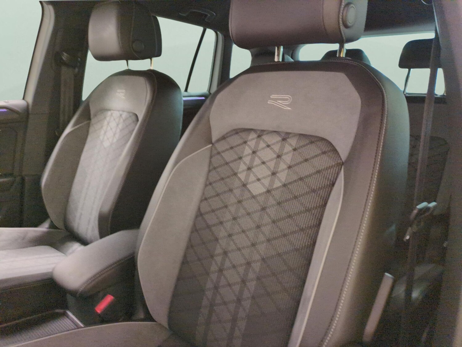 Used Volkswagen Tiguan 2023 for sale - 78180653: Photo 6