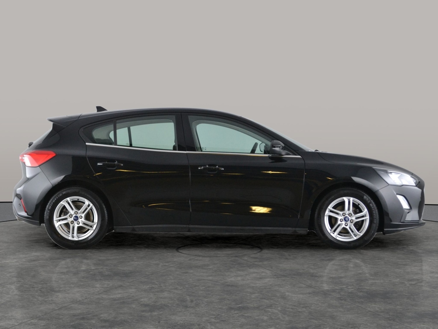 Used Ford Focus 2020 for sale - 76588928: Photo 10