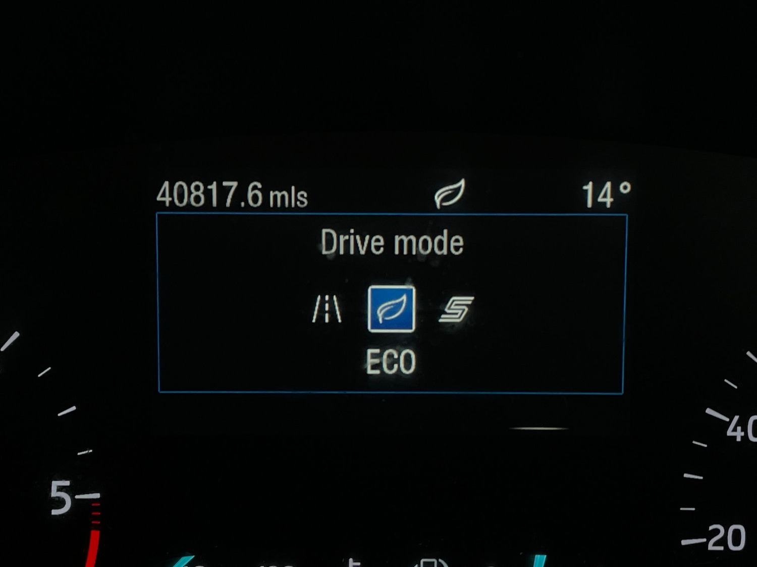 Used Ford Focus 2020 for sale - 76588928: Photo 17