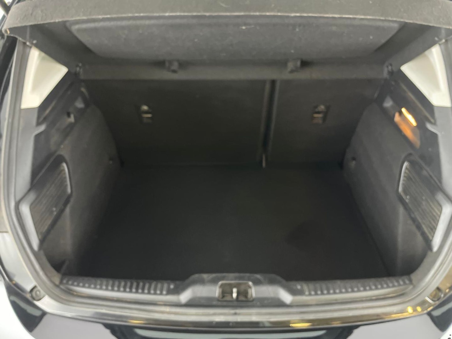 Used Ford Focus 2020 for sale - 76588928: Photo 32