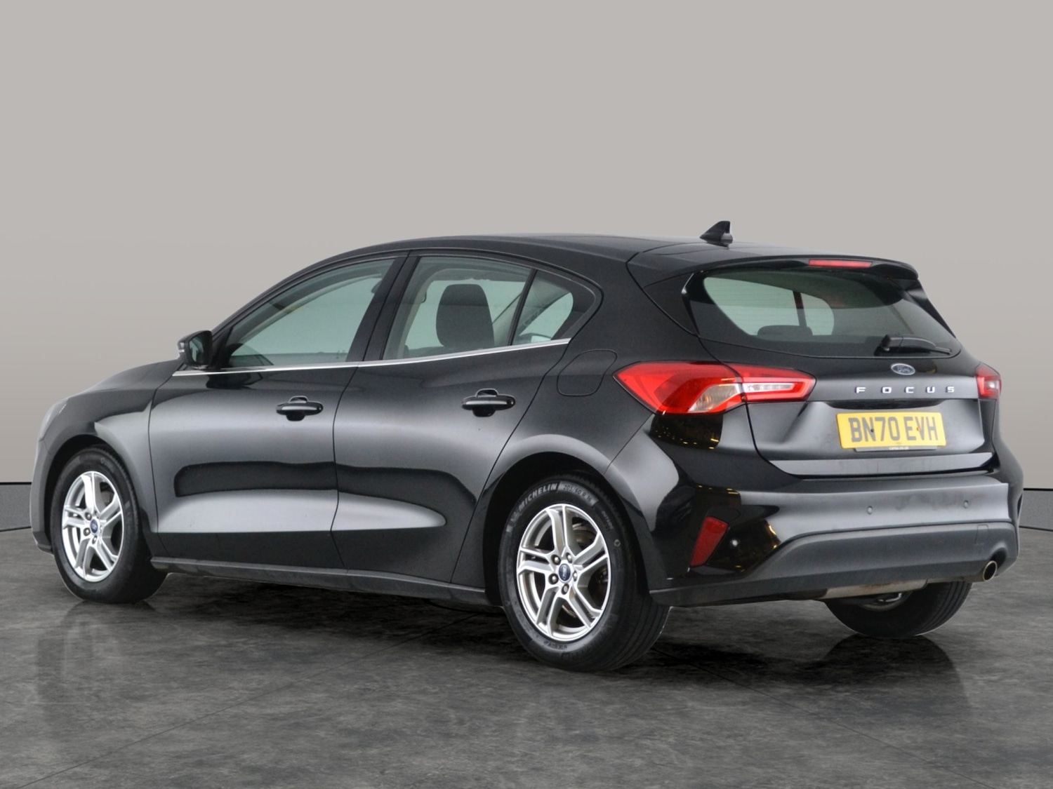 Used Ford Focus 2020 for sale - 76588928: Photo 7