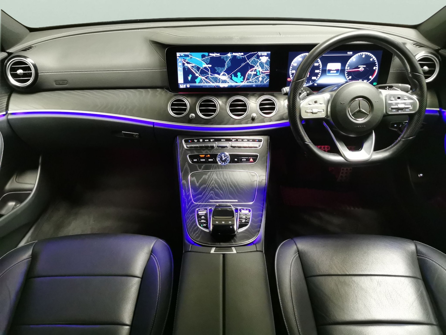 Used Mercedes-Benz E Class 2020 for sale - 77462244: Photo 8