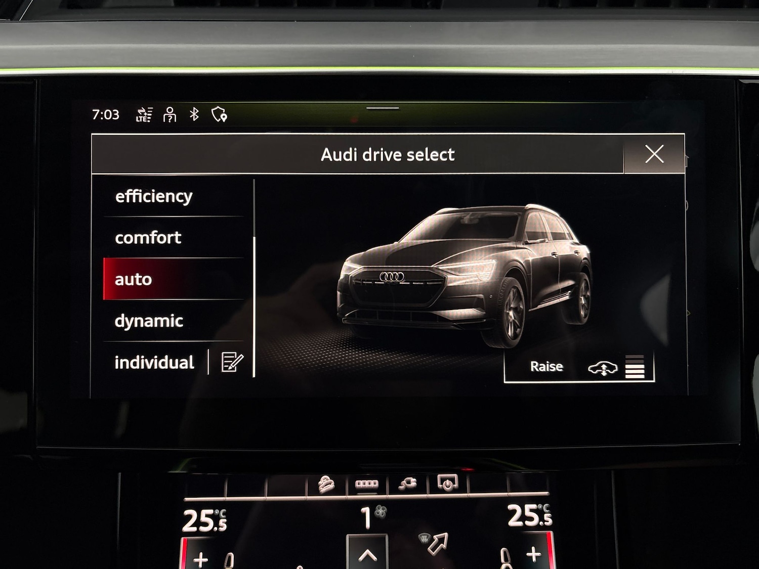 Used Audi e-tron 2022 for sale - 76693989: Photo 28