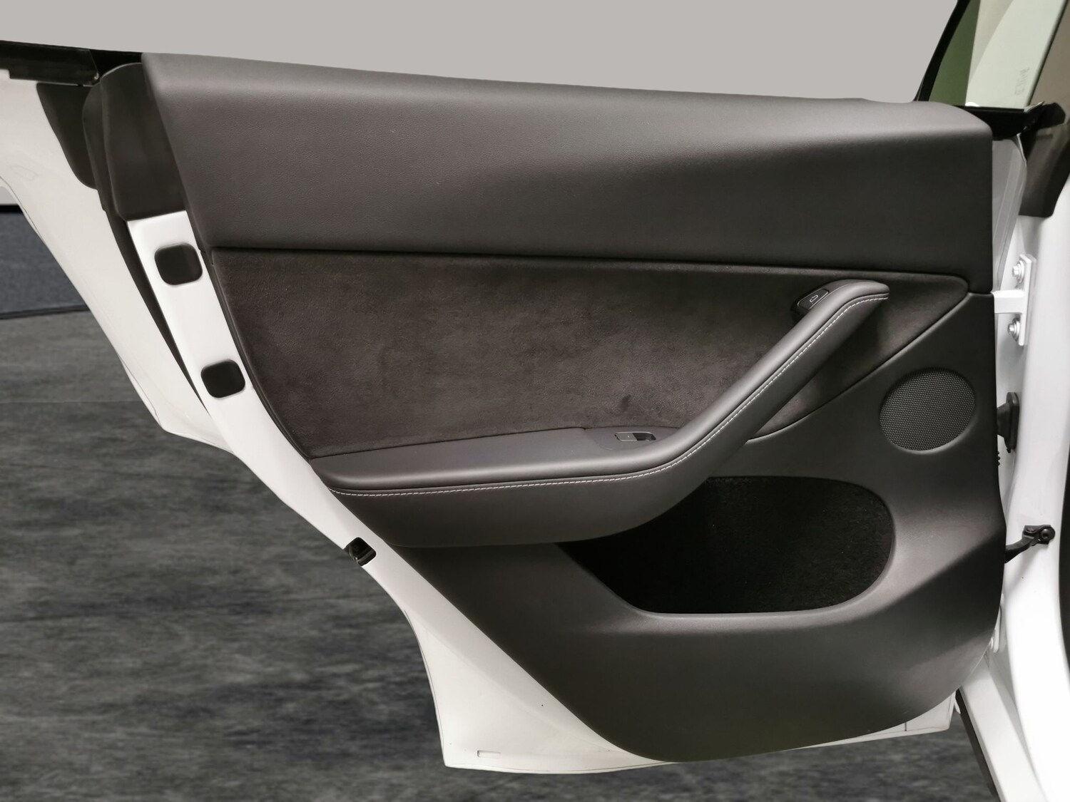 Used Tesla Model Y 2024 for sale - 77951076: Photo 28