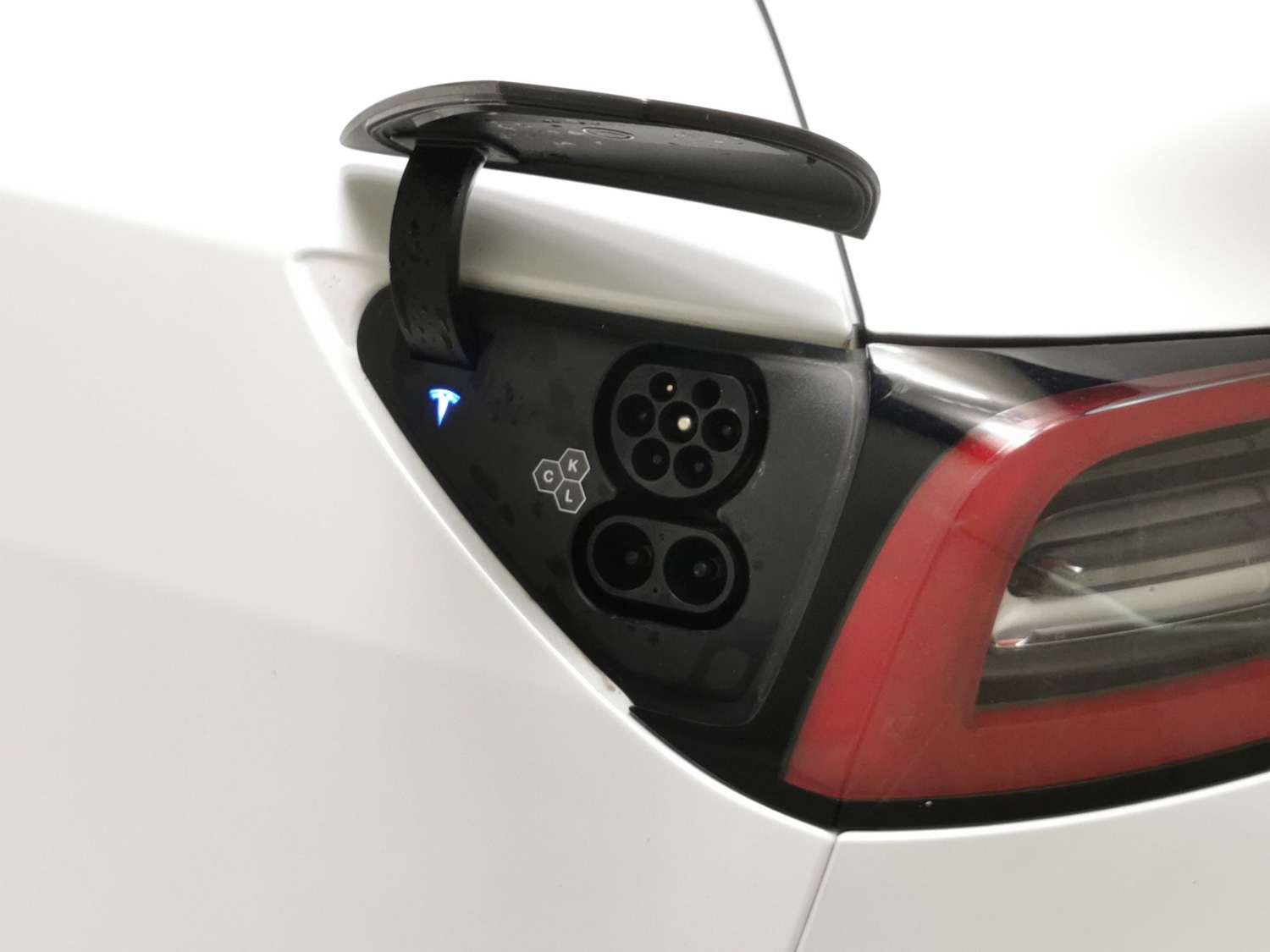 Used Tesla Model Y 2024 for sale - 77951076: Photo 31