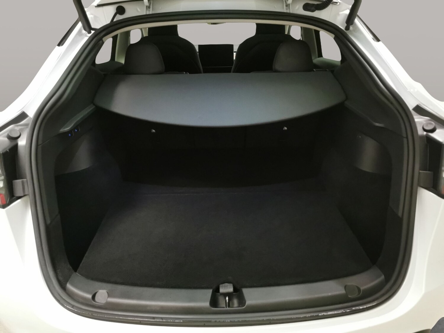 Used Tesla Model Y 2024 for sale - 77951076: Photo 34