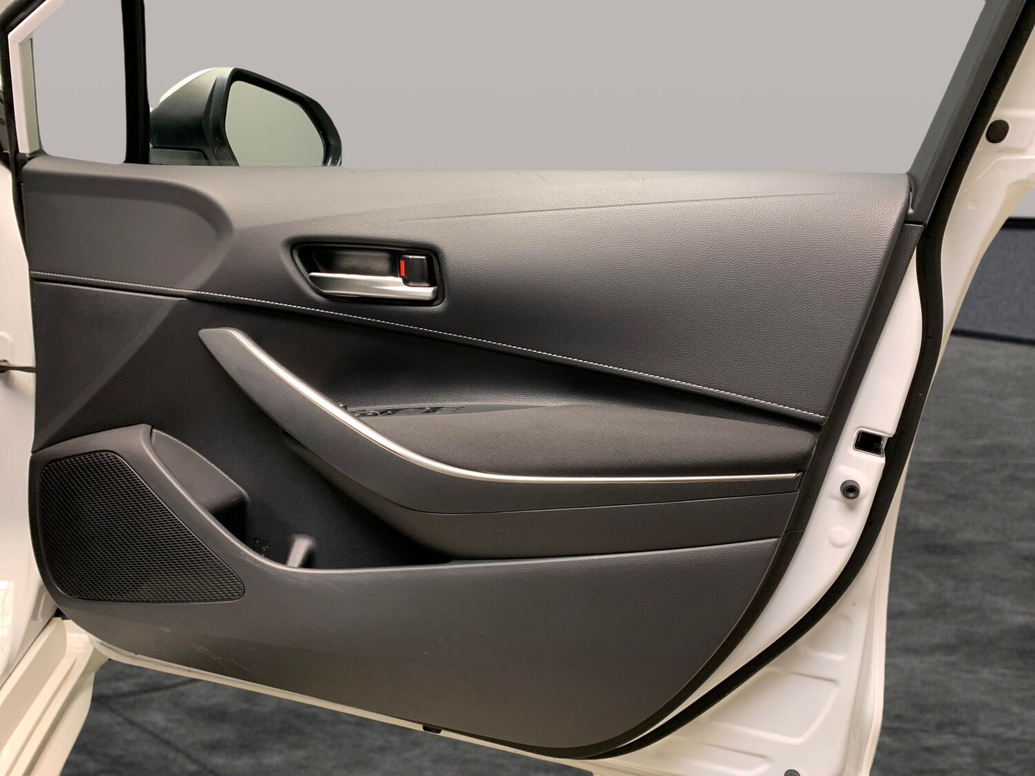 Used Toyota Corolla for sale - 77364884: Photo 27