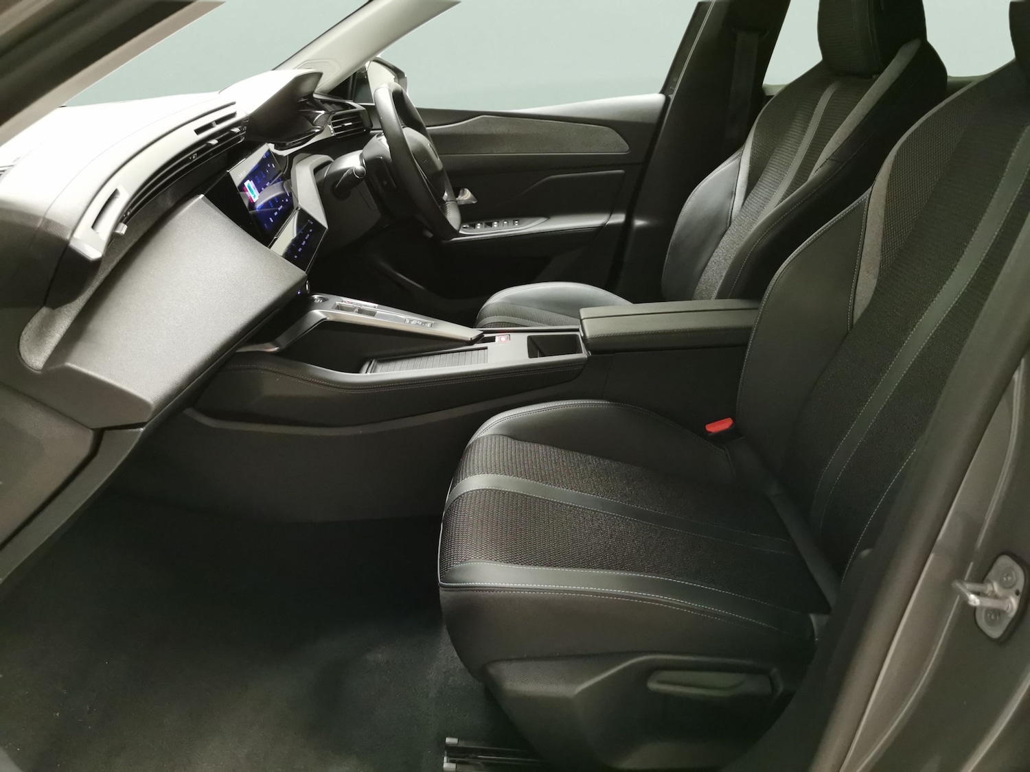 Used Peugeot 308 2023 for sale - 77255819: Photo 4