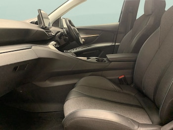 Used Peugeot 3008 2021 for sale - 78650935: Photo