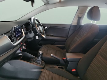 Used Kia Stonic 2021 for sale - 79270651: Photo