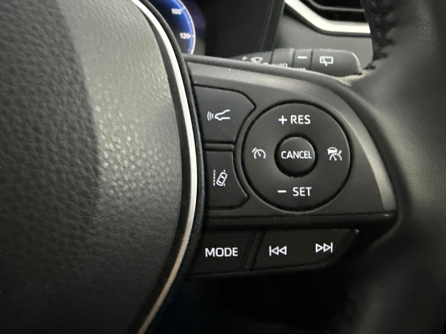 Used Toyota RAV4 2023 for sale - 77896652: Photo 23