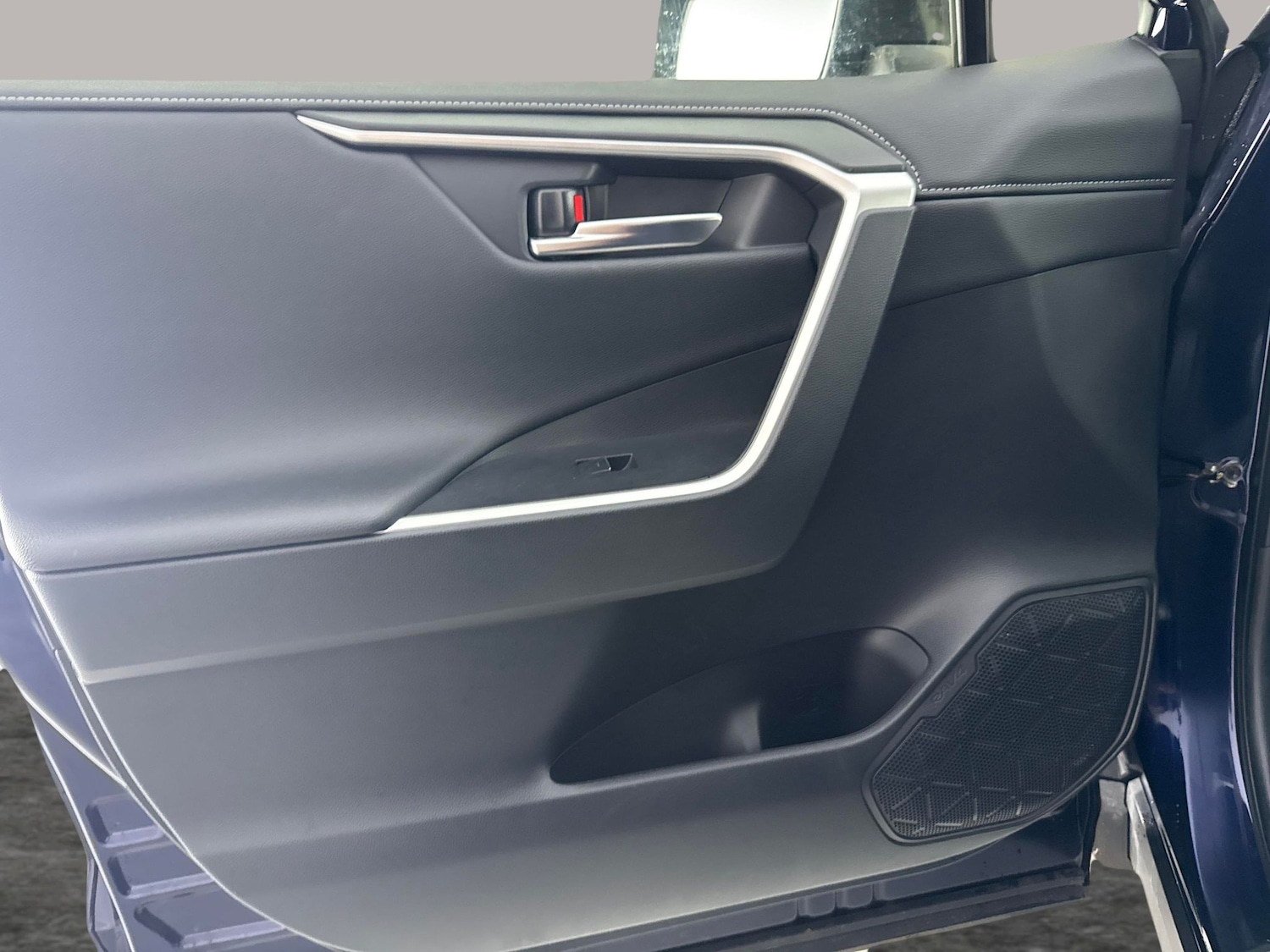 Used Toyota RAV4 2023 for sale - 77896652: Photo 29