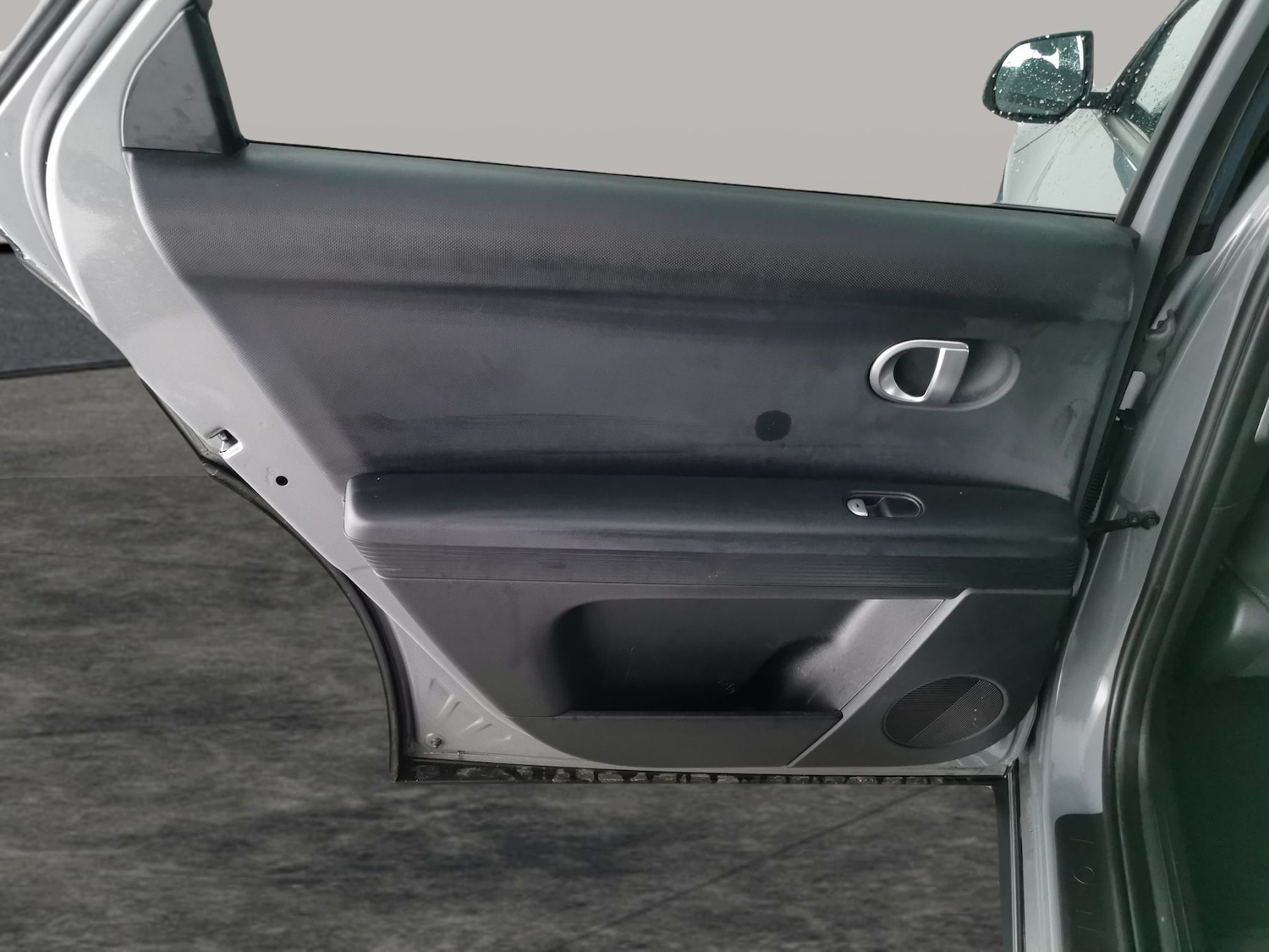 Used Hyundai IONIQ 5 2024 for sale - 77530000: Photo 32