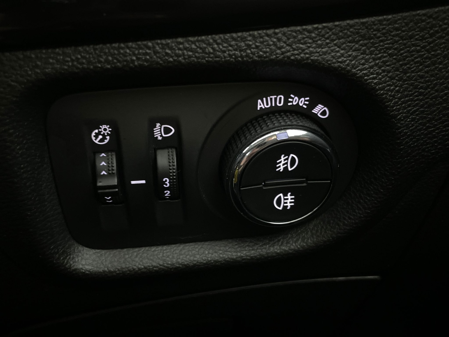 Used Vauxhall Astra 2018 for sale - 76519583: Photo 22