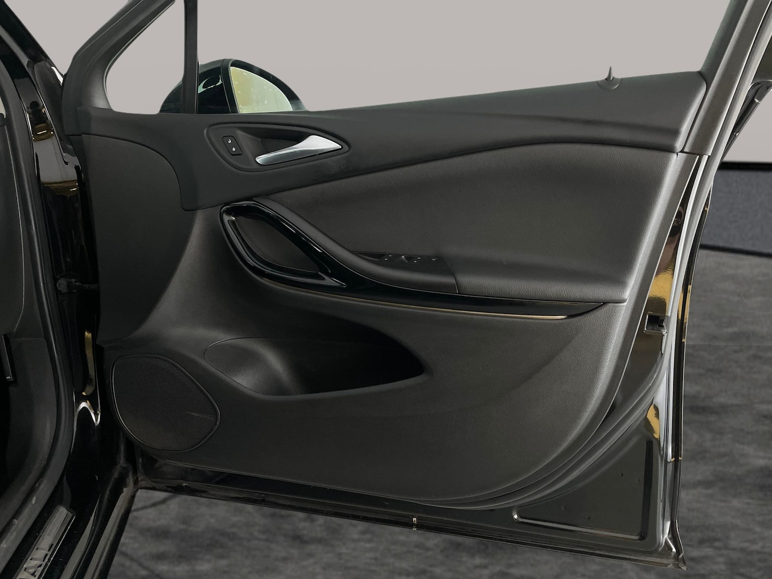 Used Vauxhall Astra 2018 for sale - 76519583: Photo 32