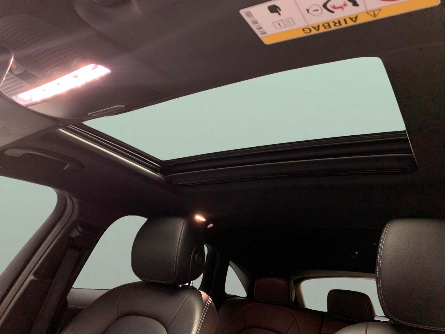 Used Mercedes-Benz EQC for sale - 77475428: Photo 5