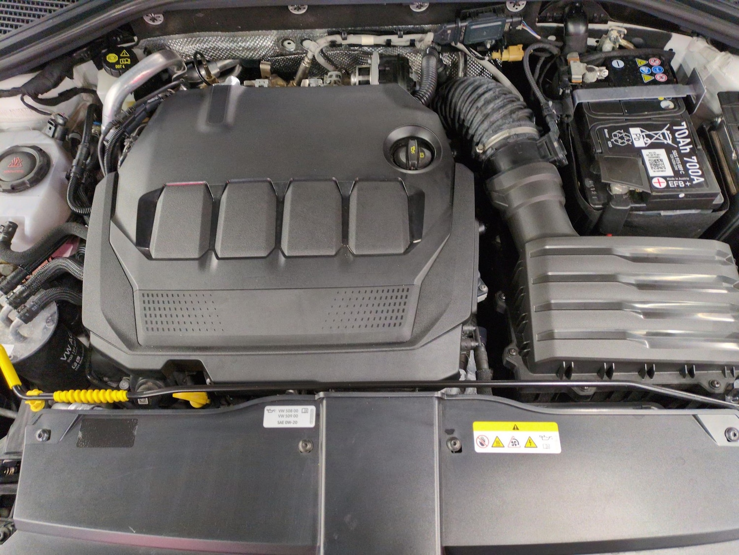 Used Volkswagen T-Roc 2025 for sale - 77244832: Photo 33