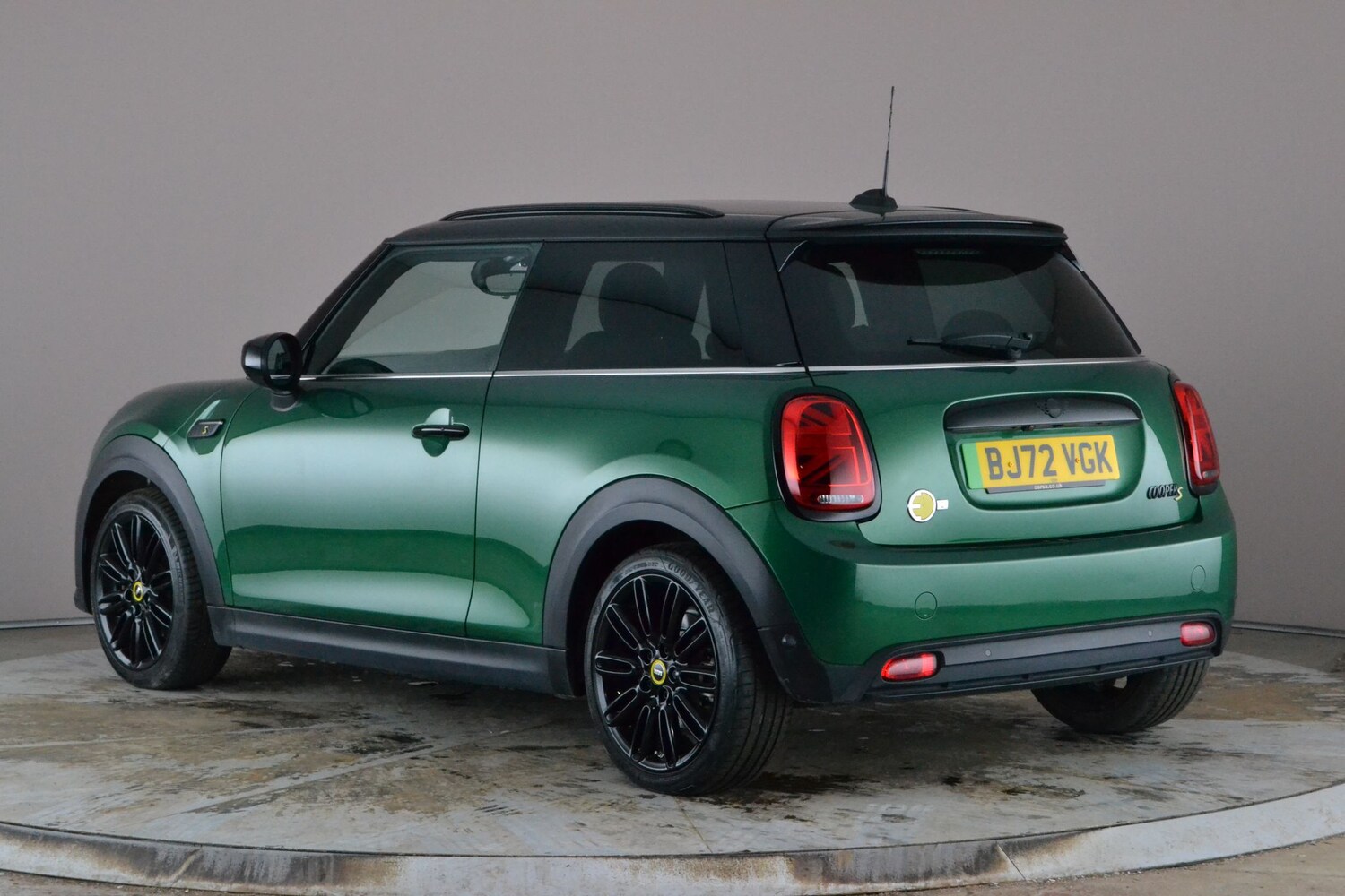 Used MINI Hatch 2022 for sale - 77592601: Photo 11