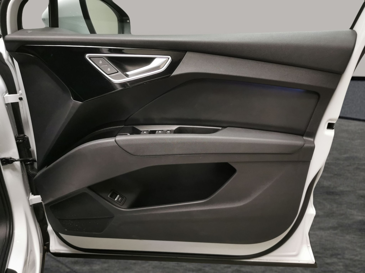 Used Audi Q4 e-tron 2023 for sale - 77797977: Photo 28