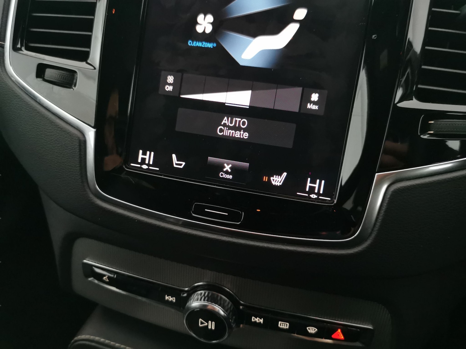 Used Volvo XC90 2021 for sale - 76853706: Photo 21