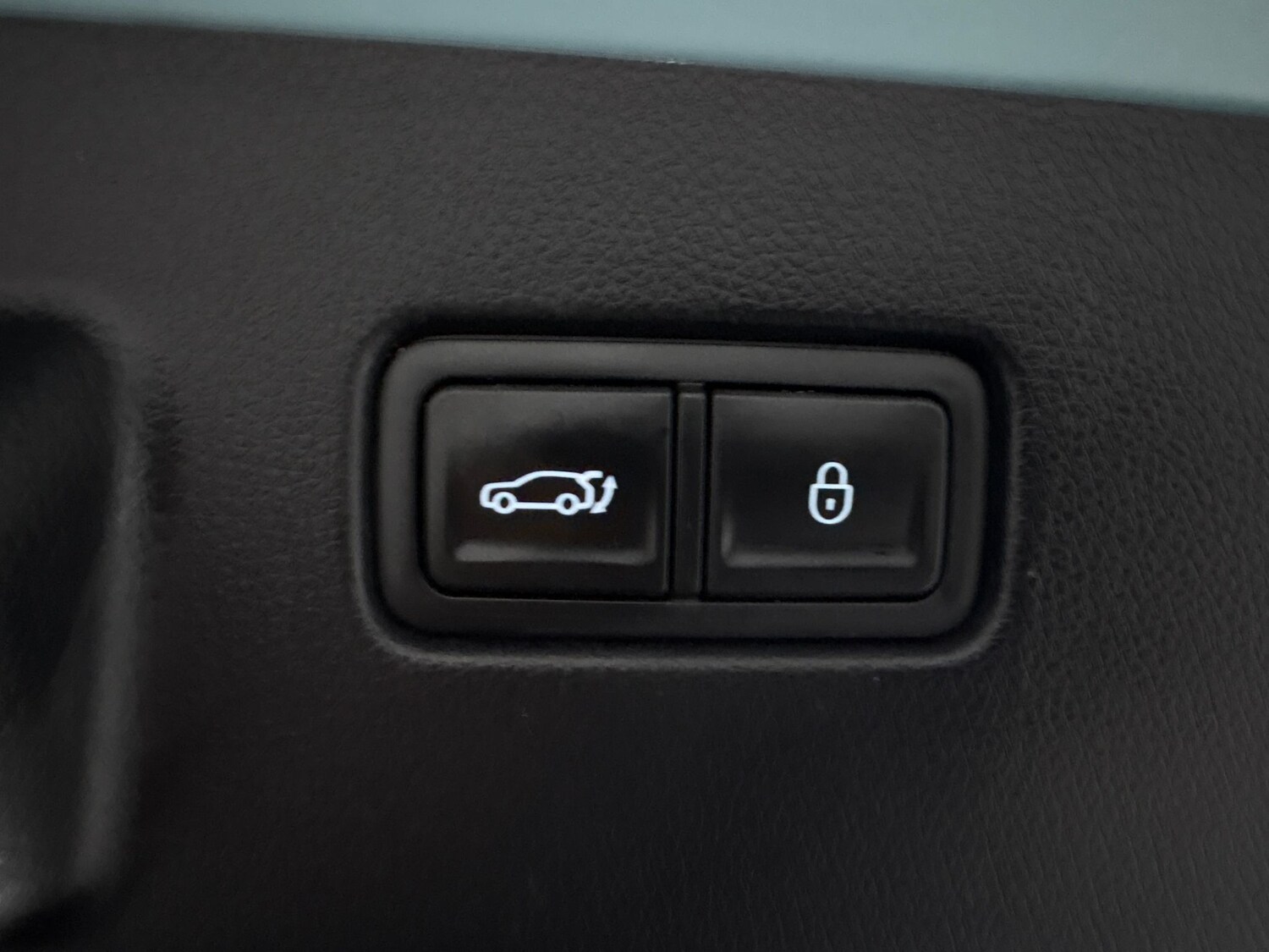 Used Genesis GV60 for sale - 77605004: Photo 15