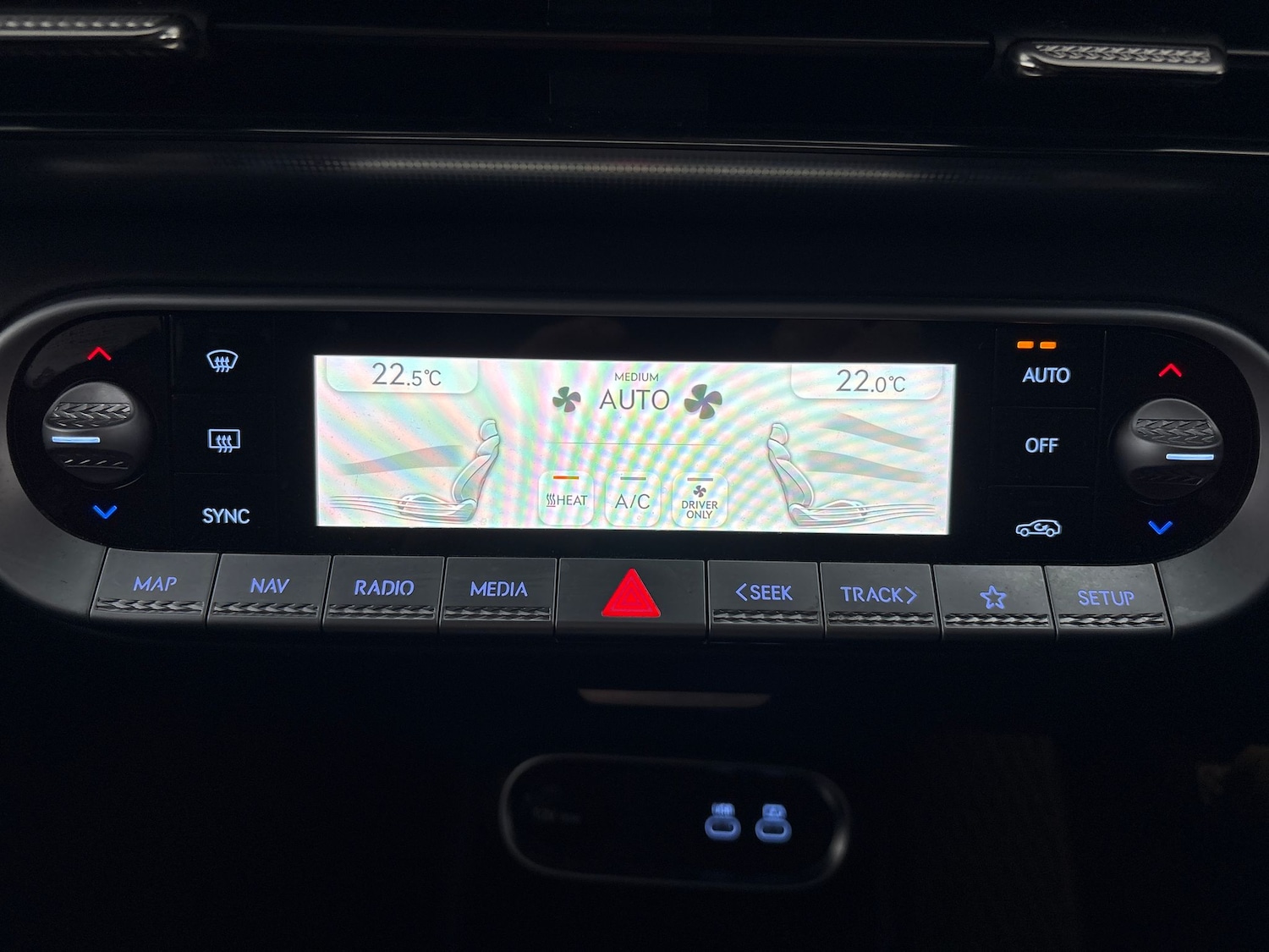 Used Genesis GV60 for sale - 77605004: Photo 25