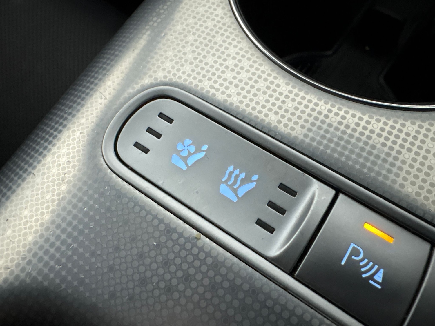 Used Genesis GV60 for sale - 77605004: Photo 26