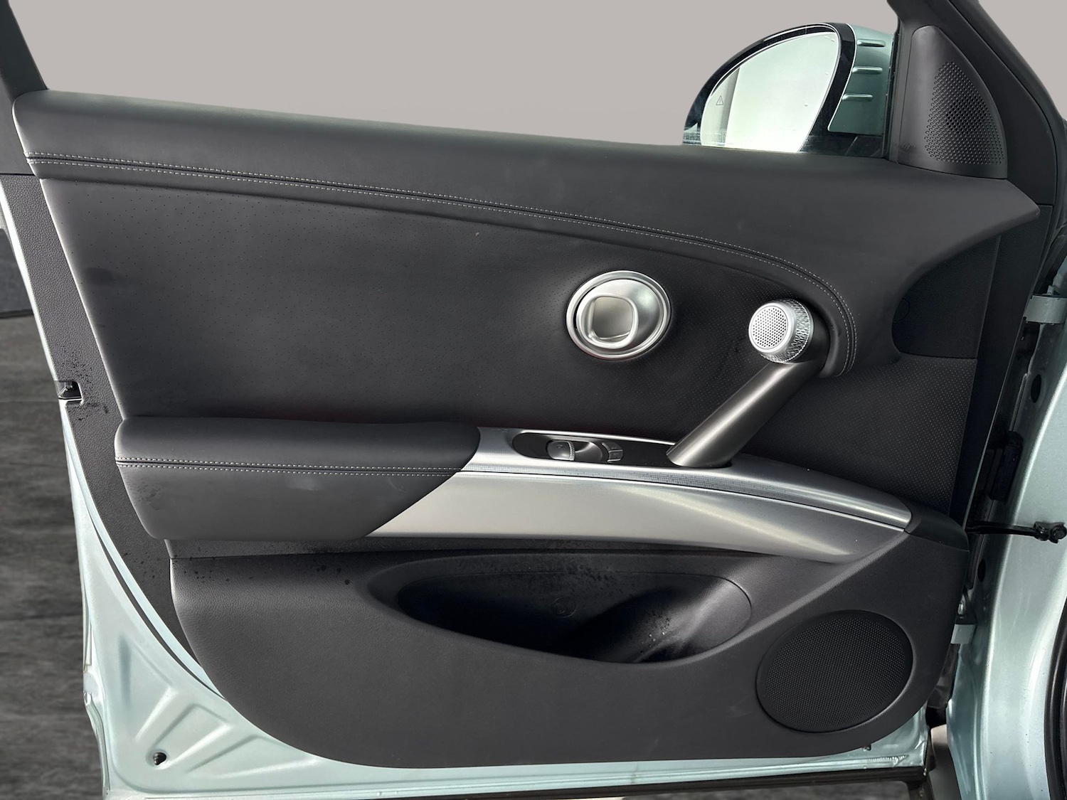 Used Genesis GV60 for sale - 77605004: Photo 40