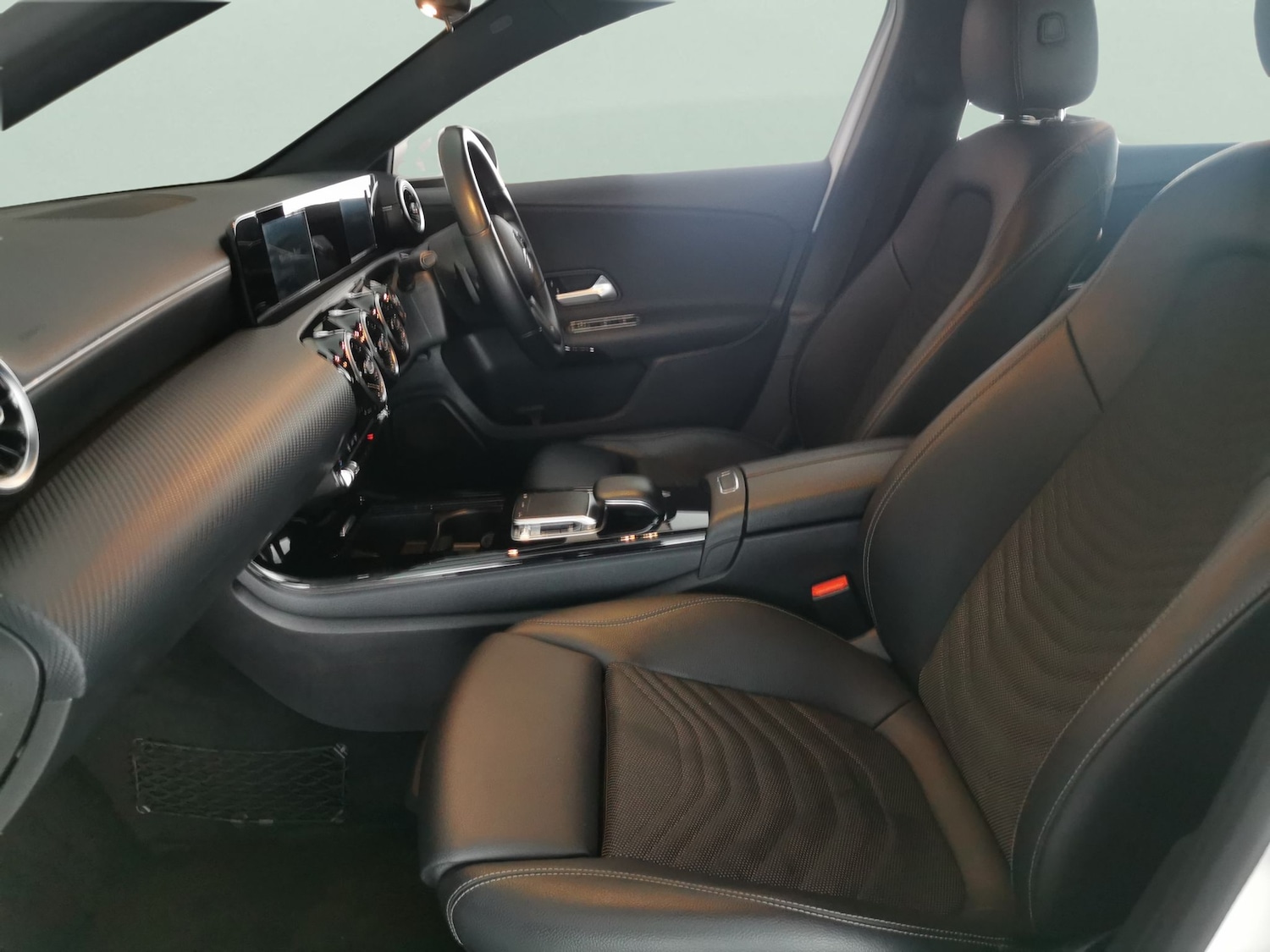 Used Mercedes-Benz A-Class 2019 for sale - 76980608: Photo 4