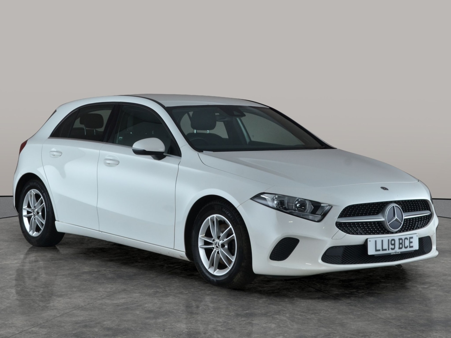 Used Mercedes-Benz A-Class 2019 for sale - 76980608: Photo 7