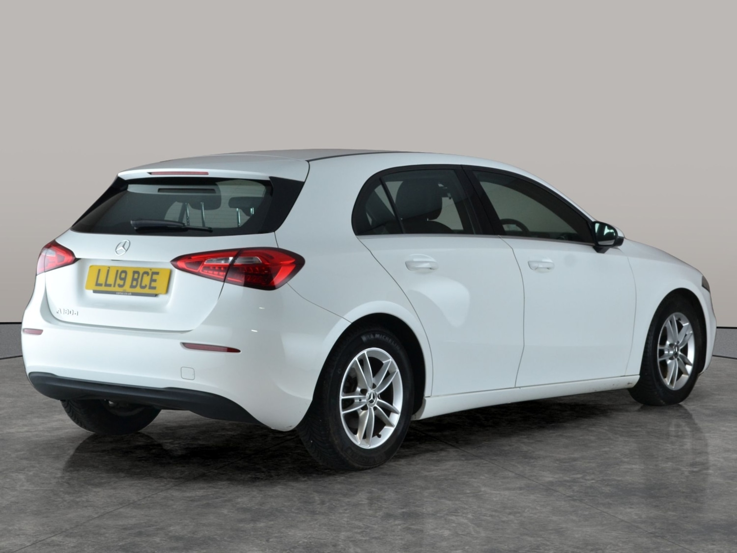 Used Mercedes-Benz A-Class 2019 for sale - 76980608: Photo 9