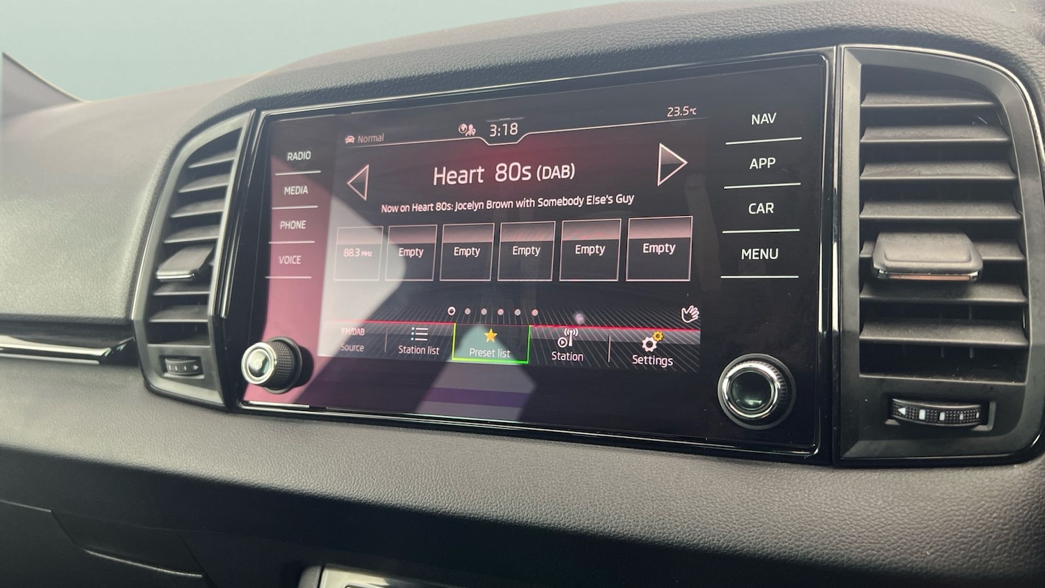 Used Skoda Karoq 2021 for sale - 77378908: Photo 13