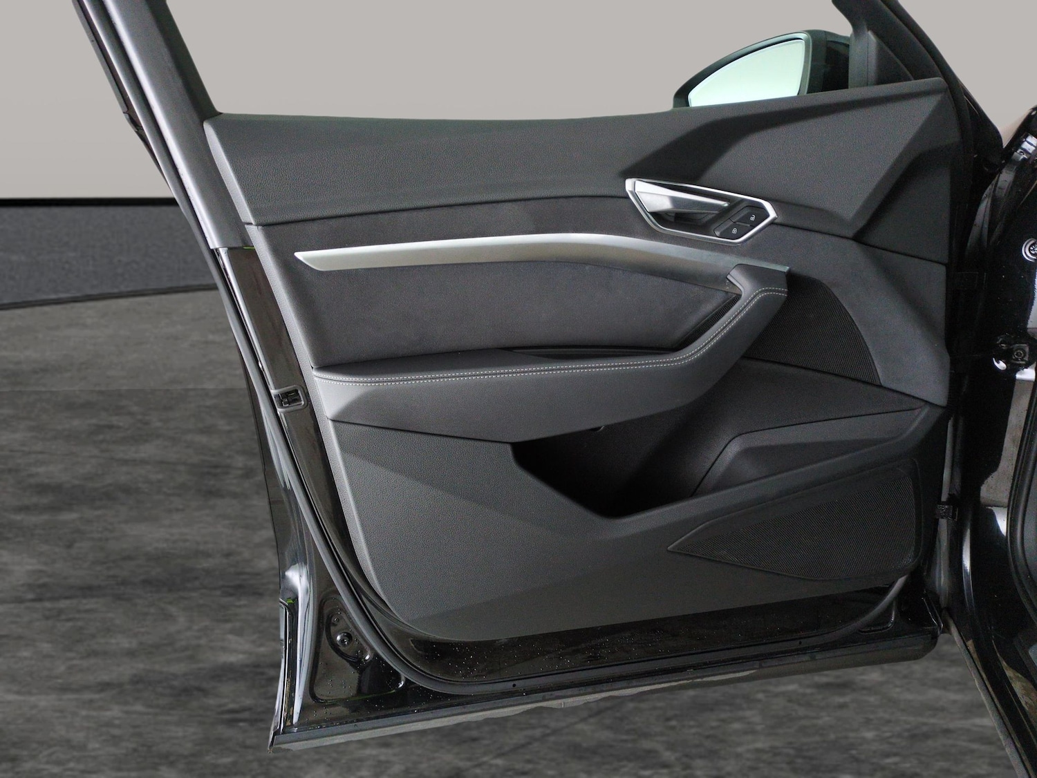 Used Audi e-tron 2022 for sale - 77555758: Photo 31