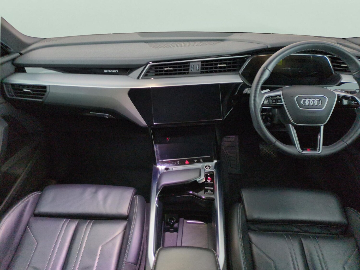 Used Audi e-tron 2022 for sale - 77555758: Photo 7