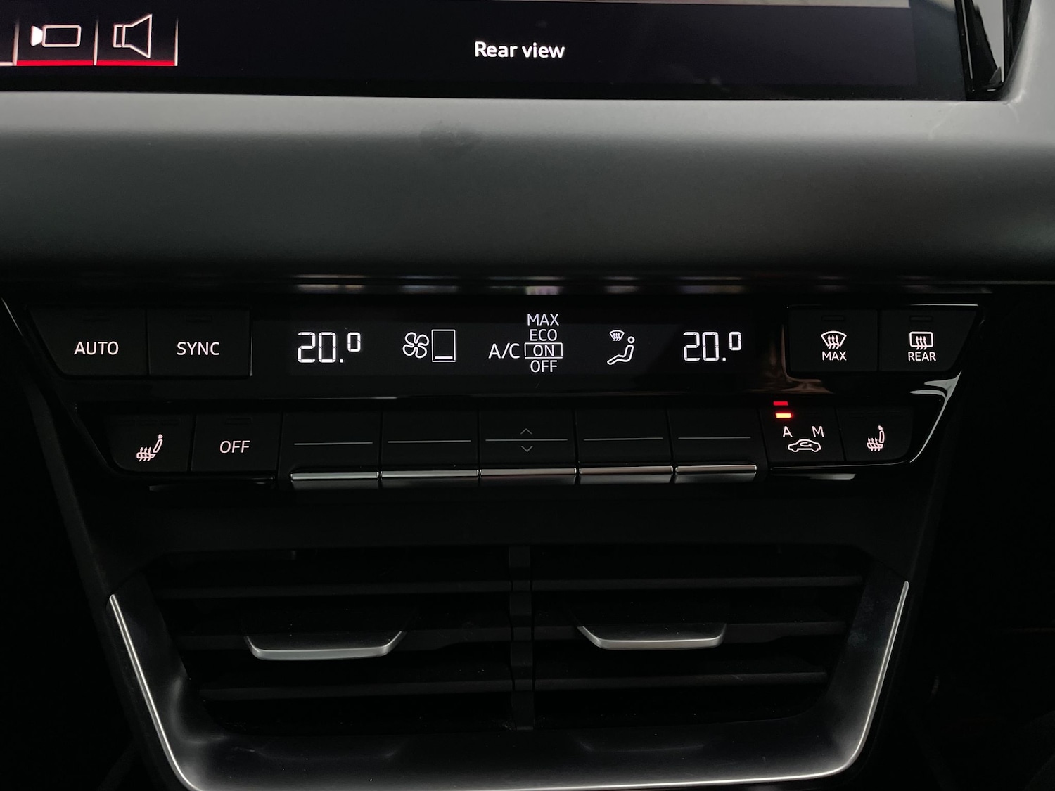 Used Audi e-tron GT 2023 for sale - 77160969: Photo 23