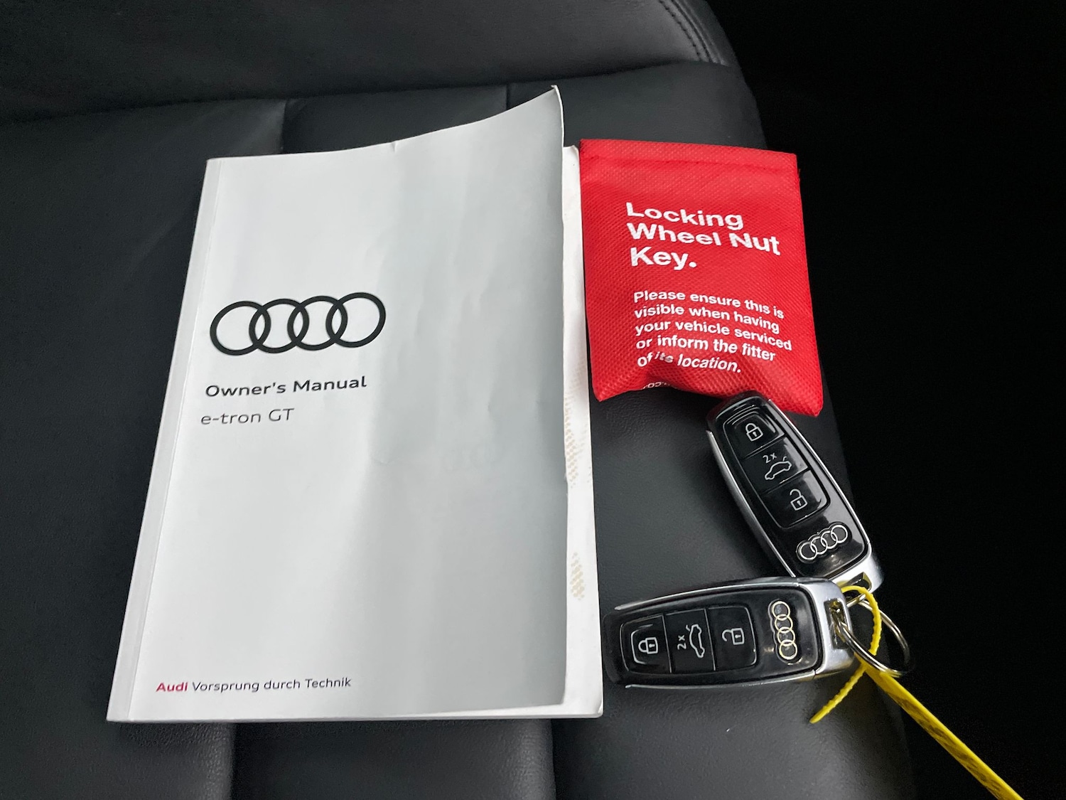 Used Audi e-tron GT 2023 for sale - 77160969: Photo 38