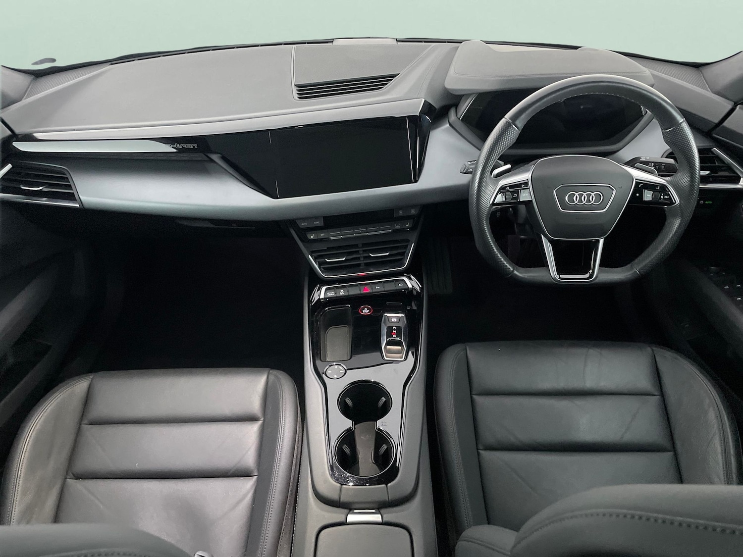 Used Audi e-tron GT 2023 for sale - 77160969: Photo 9