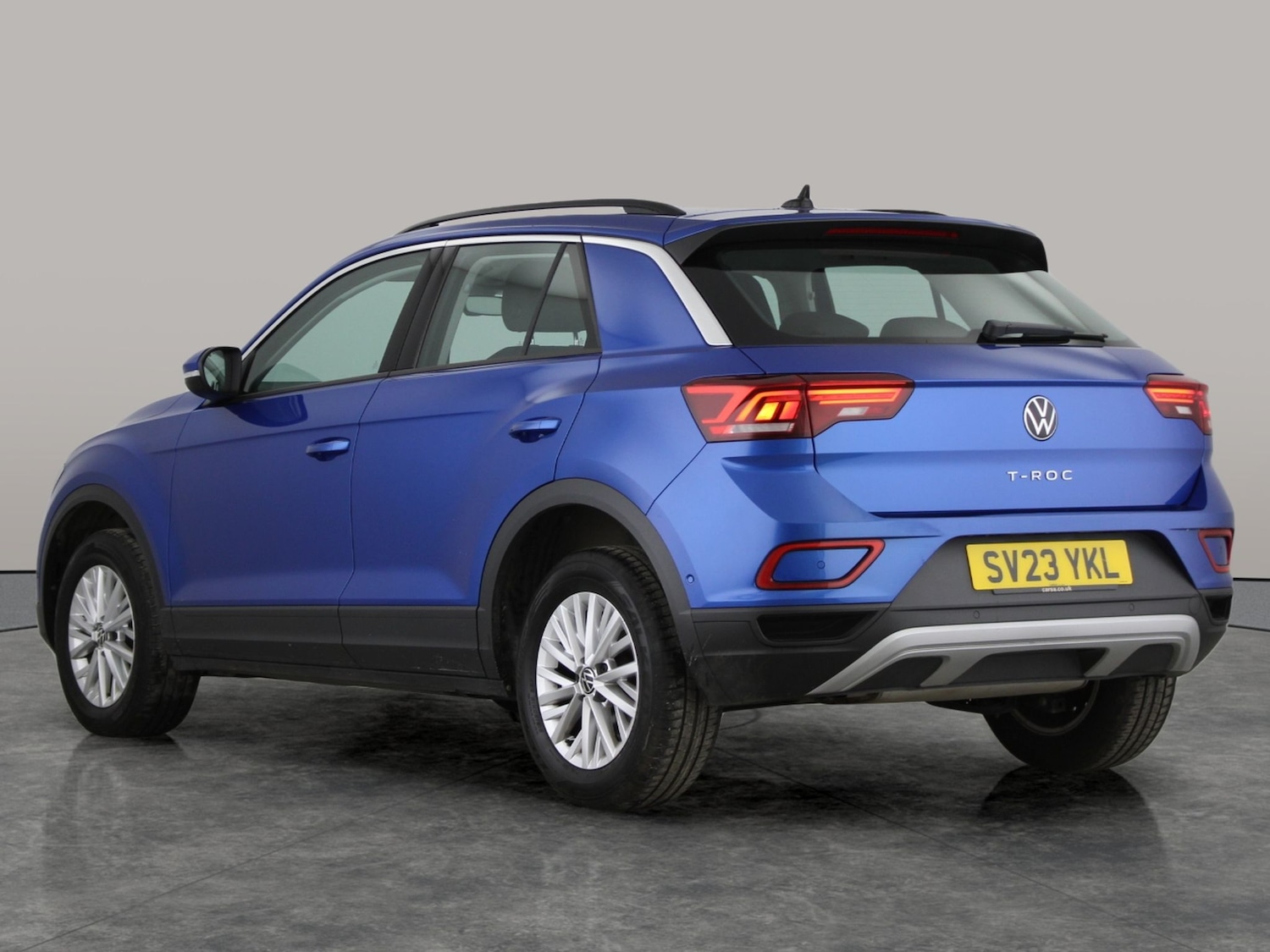 Used Volkswagen T-Roc 2023 for sale - 76603200: Photo 12