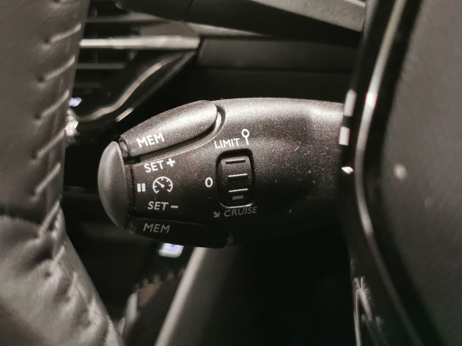 Used Peugeot 208 2024 for sale - 77399419: Photo 18