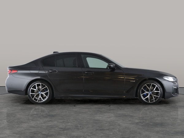 Used BMW 5 Series 2022 for sale - 76197033: Photo 16
