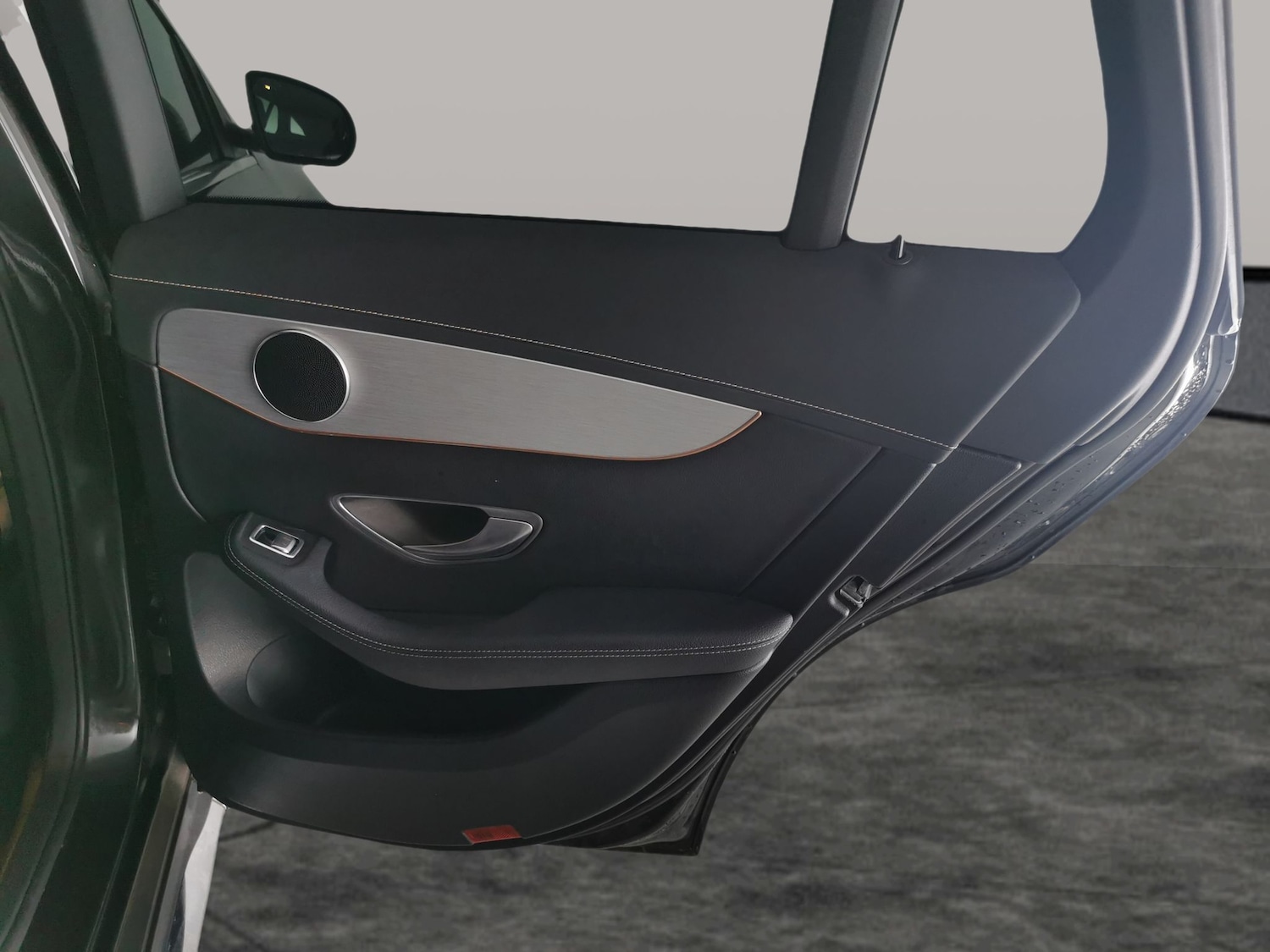 Used Mercedes-Benz EQC 2023 for sale - 77629828: Photo 31