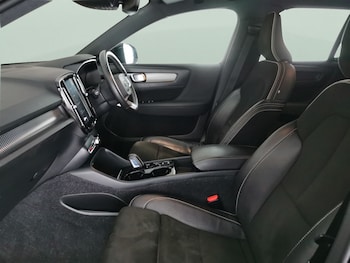 Used Volvo XC40 2020 for sale - 77701722: Photo