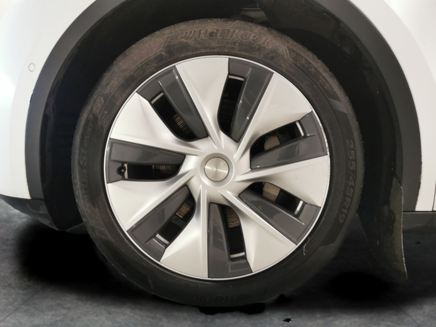 Used Tesla Model Y 2022 for sale - 77373330: Photo 23