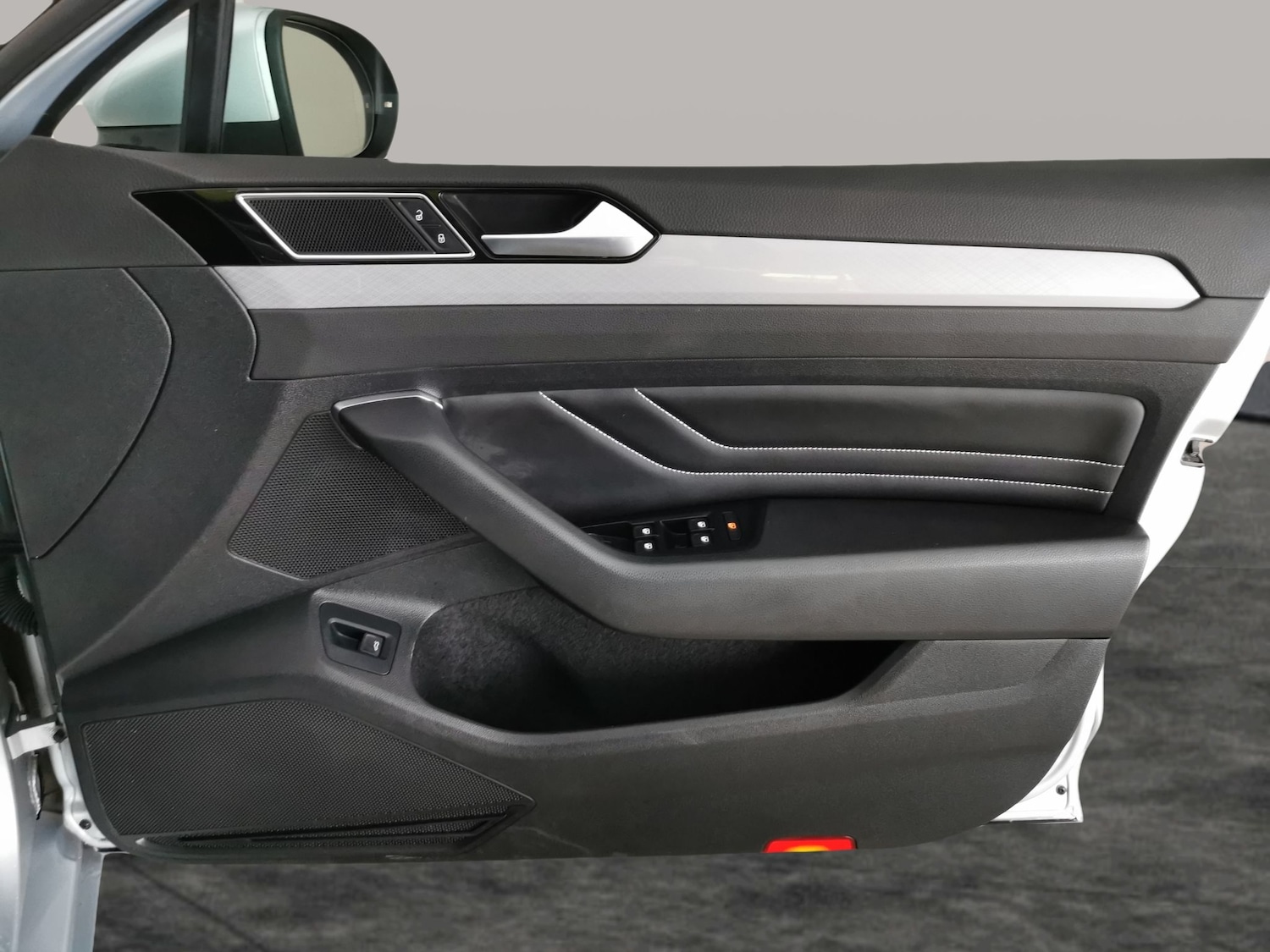 Used Volkswagen Passat 2023 for sale - 77730575: Photo 29