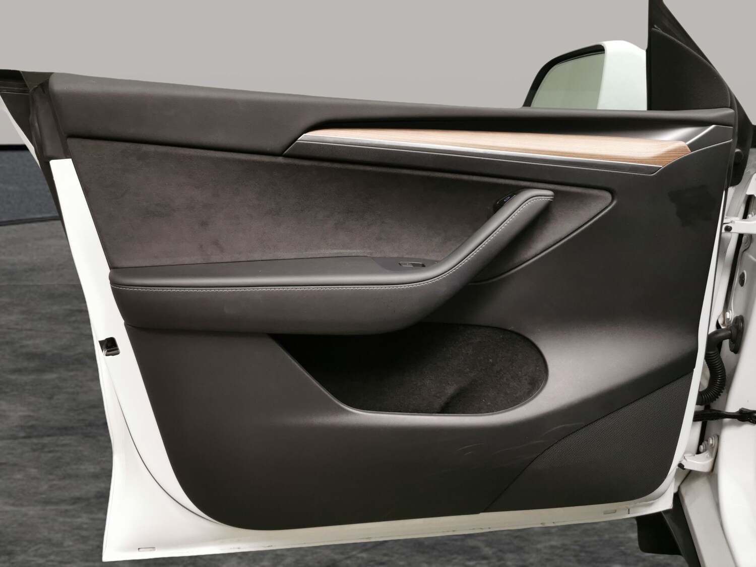 Used Tesla Model Y 2023 for sale - 78103970: Photo 27