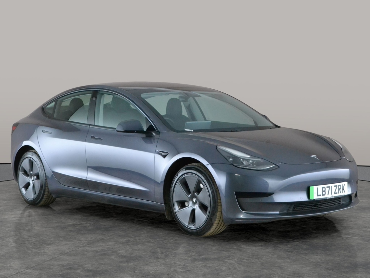 Used Tesla Model 3 2021 for sale - 77995429: Photo 8