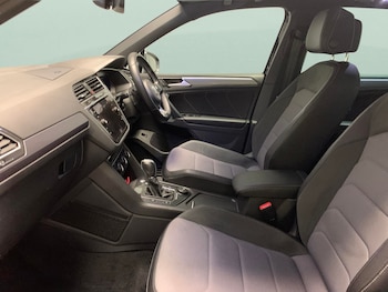 Used Volkswagen Tiguan 2017 for sale - 75129438: Photo