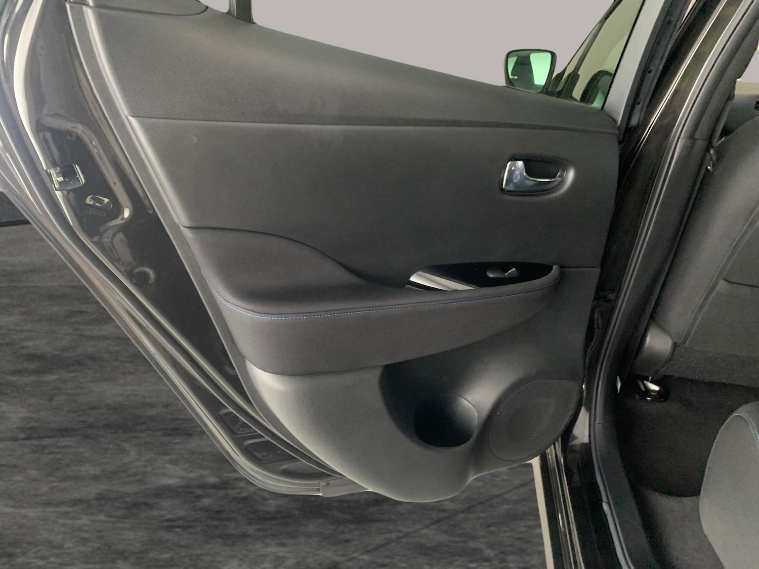 Used Nissan Leaf 2023 for sale - 76452555: Photo 36